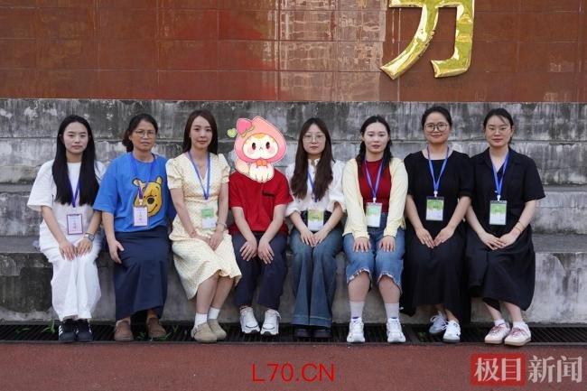 这名考生高考每科可增加30%作答时间 脑瘫女孩的特殊关怀